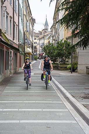 Cyclists in Rastello street