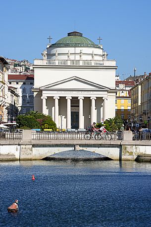 Cyclists on the Canal Grande