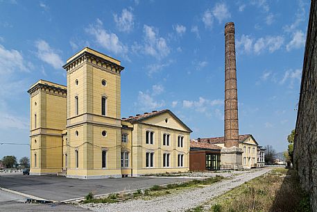 Hydrodinamic Central in Portovecchio (Ts)