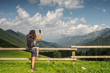 Friends trekking in the Julian Prealps Park, from Coot hut to Canin hut. Julian Prealps Natural Park. MABUNESCO