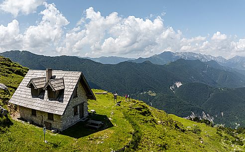 Friends trekking in the Julian Prealps Park, from Coot hut to Canin hut. Julian Prealps Natural Park. MABUNESCO