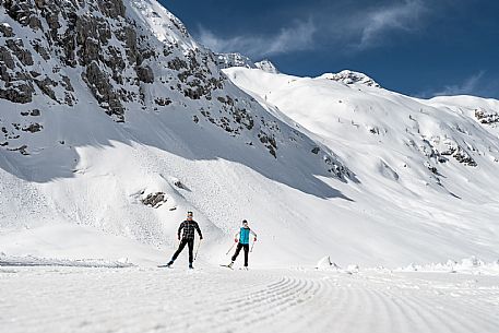 Cross country skiing. Cross-country trail Prevala at Sella Nevea, below the Gilberti refuge.
The 