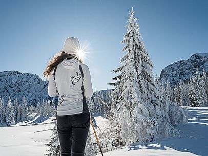 Cross-country ski trail Passo Pramollo, Nassfeld, Pontebba. The Pramollo ring extends at 1500 m above sea level close to an Alpine Pass of extraordinary beauty.