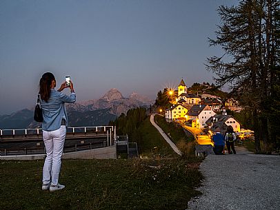 Lift up to Monte Santo di Lussari, enjoying the summer night opening of the telecabine. To enjoy the beautiful view of the Julian Mountains at sunset and the village lit up at night.