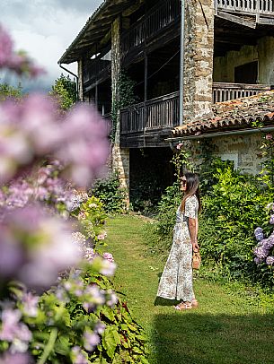 Walking in the Friulian Dolomites, in the villages of Frisanco and Poffabro, considered among the most beautiful villages in Italy