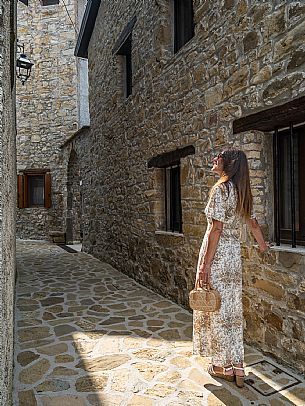 Walking in the Friulian Dolomites, in the villages of Frisanco and Poffabro, considered among the most beautiful villages in Italy