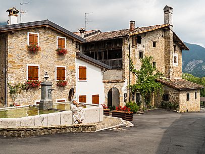 Walking in the Friulian Dolomites, in the villages of Frisanco and Poffabro, considered among the most beautiful villages in Italy