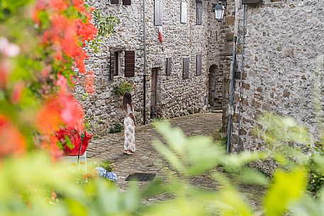 Walking in the Friulian Dolomites, in the villages of Frisanco and Poffabro, considered among the most beautiful villages in Italy