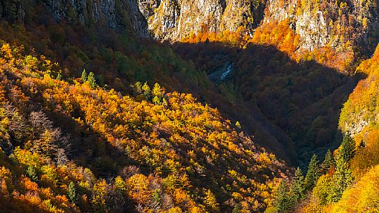 Autumn atmospheres and colours in Piancavallo