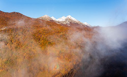 Autumn atmospheres and colours in Piancavallo