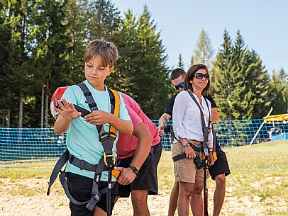 Fun Area dell'Angelo di Tarvisio: for young and old, an area that offers various activities and all within easy reach: zipline, bobsleigh on rails, bike park, animal trail, footpath and park for children