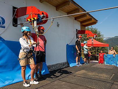 Fun Area dell'Angelo di Tarvisio: for young and old, an area that offers various activities and all within easy reach: zipline, bobsleigh on rails, bike park, animal trail, footpath and park for children