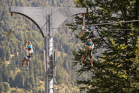 Fun Area dell'Angelo di Tarvisio: for young and old, an area that offers various activities and all within easy reach: zipline, bobsleigh on rails, bike park, animal trail, footpath and park for children