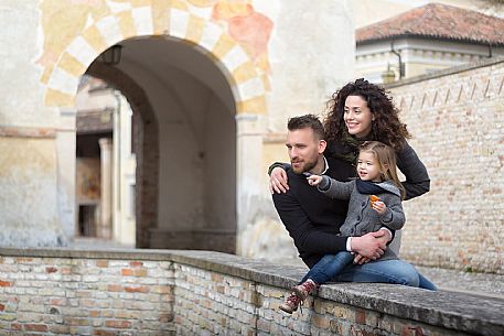 Family with kids visiting Sesto al Reghena.