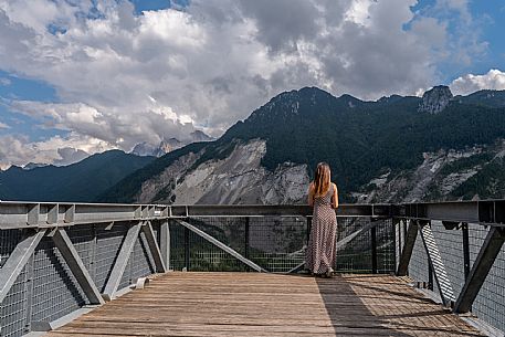 The Nuovo Spazio di Casso is an experimental Centre for Contemporary Mountain and Landscape Culture. Friulian Dolomites Natural Park.