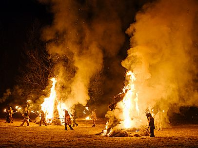 Krampus and St Nicholas, the tradition of 5 December in Tarvisio. Here in Rutte Grande Krampus and St Nicholas, the tradition of 5 December in Tarvisio. Here in Rutte Grande