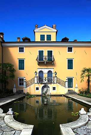 Gorizia, Palazzo Coronini