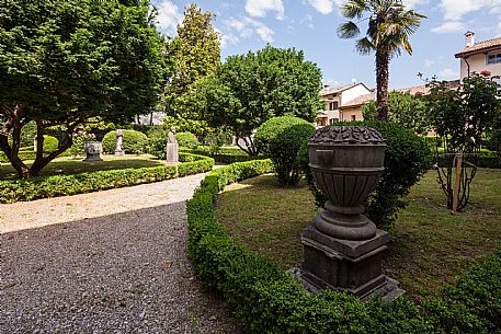 Gorizia - Garden Palazzo Attems Petzenstein