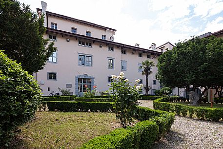 Gorizia - Garden Palazzo Attems Petzenstein