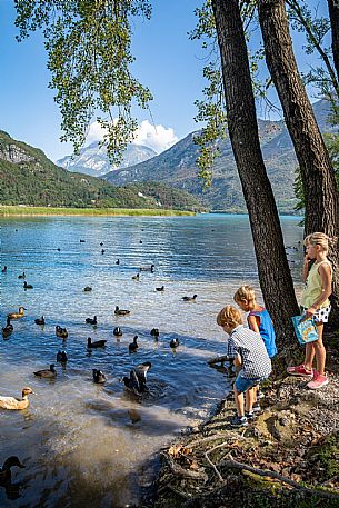 Lago di Cavazzo o dei Tre Comuni