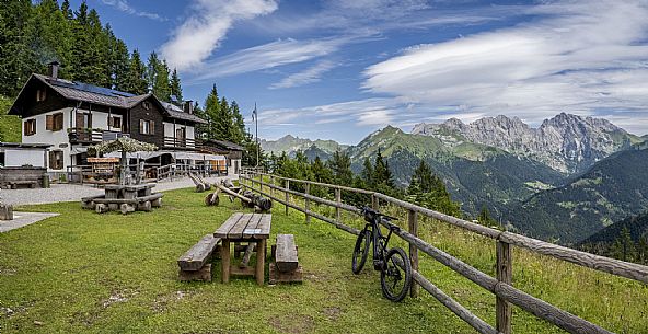 Rifugio Chiampizzulon