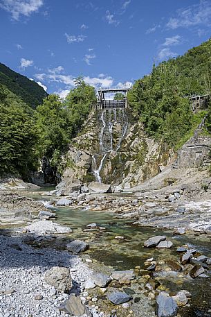 The Cascades of Crosis - Tarcento (Ud). The Cascades of Crosis - Tarcento (Ud).