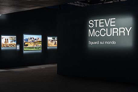 Steve Mc Curry Exhibition - Salone degli Incanti - Trieste