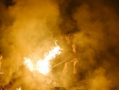 Krampus and St Nicholas, the tradition of 5 December in Tarvisio. Here in Rutte Grande Krampus and St Nicholas, the tradition of 5 December in Tarvisio. Here in Rutte Grande