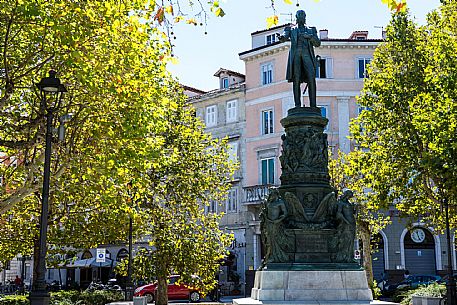 Monumento a Massimiliano d'Austria