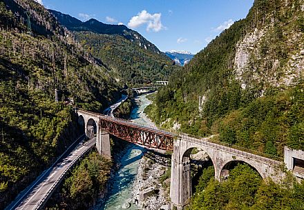 Alpe Adria cycle path - Tarvisio-Venzone-Finanziato dal Fondo europeo di sviluppo regionale e Interreg V-A Italia-Austria 2014-2020 progetto BIKE NAT