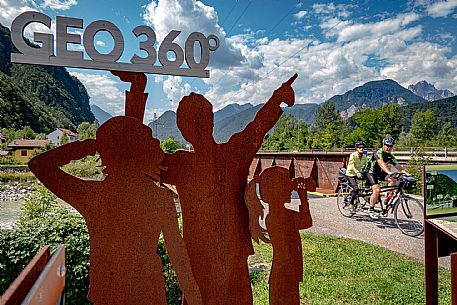 Alpe Adria cycle path - Tarvisio-Venzone-Finanziato dal Fondo europeo di sviluppo regionale e Interreg V-A Italia-Austria 2014-2020 progetto BIKE NAT