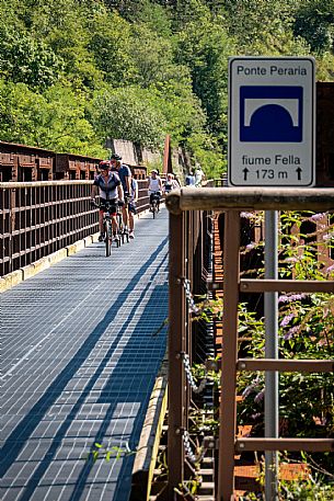 Alpe Adria cycle path - Tarvisio-Venzone-Finanziato dal Fondo europeo di sviluppo regionale e Interreg V-A Italia-Austria 2014-2020 progetto BIKE NAT