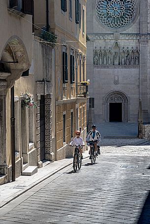 Alpe Adria cycle path - Venzone-Udine-Finanziato dal Fondo europeo di sviluppo regionale e Interreg V-A Italia-Austria 2014-2020 progetto BIKE NAT