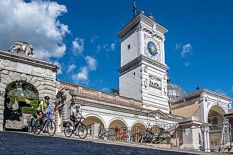 Alpe Adria cycle path - Venzone-Udine-Finanziato dal Fondo europeo di sviluppo regionale e Interreg V-A Italia-Austria 2014-2020 progetto BIKE NAT